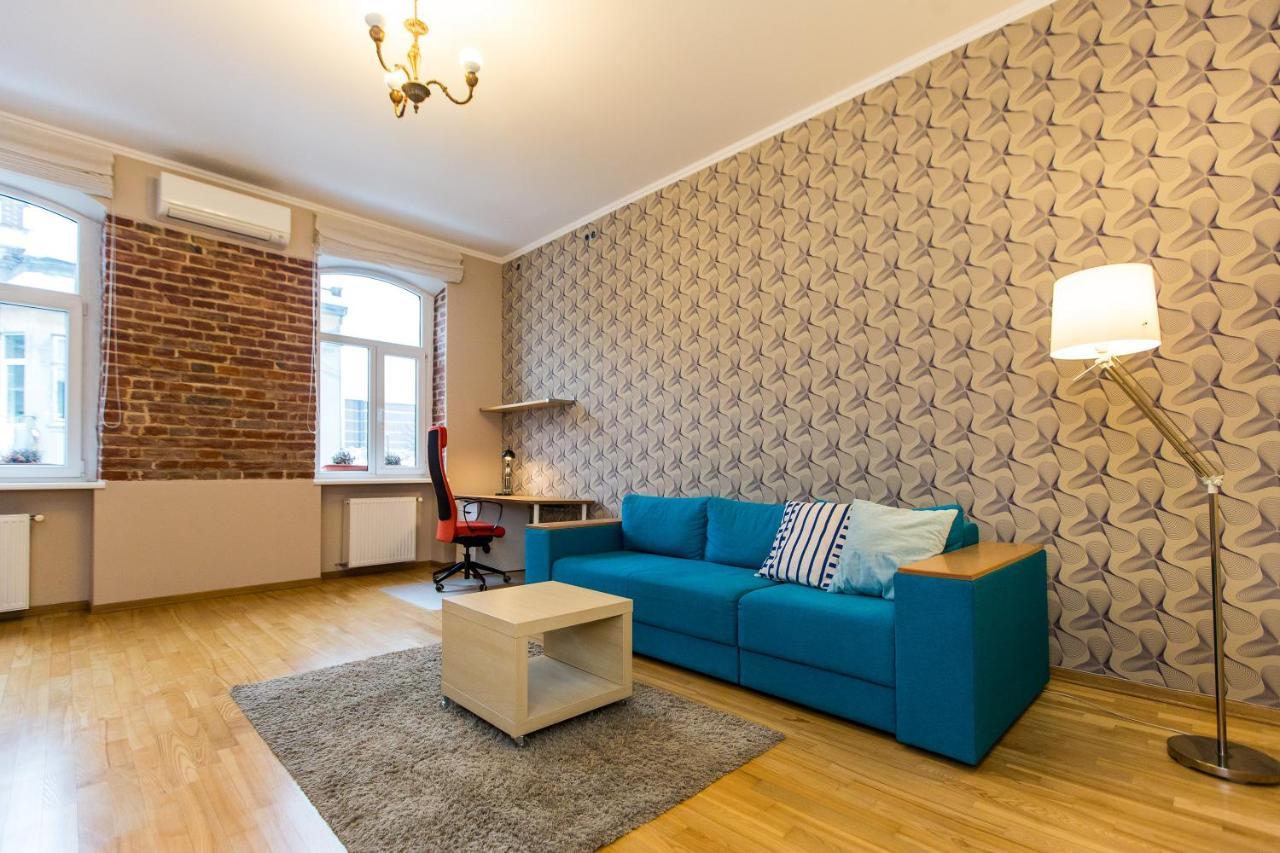 Light And Spacious Apartment On Gazova Str Львів Екстер'єр фото